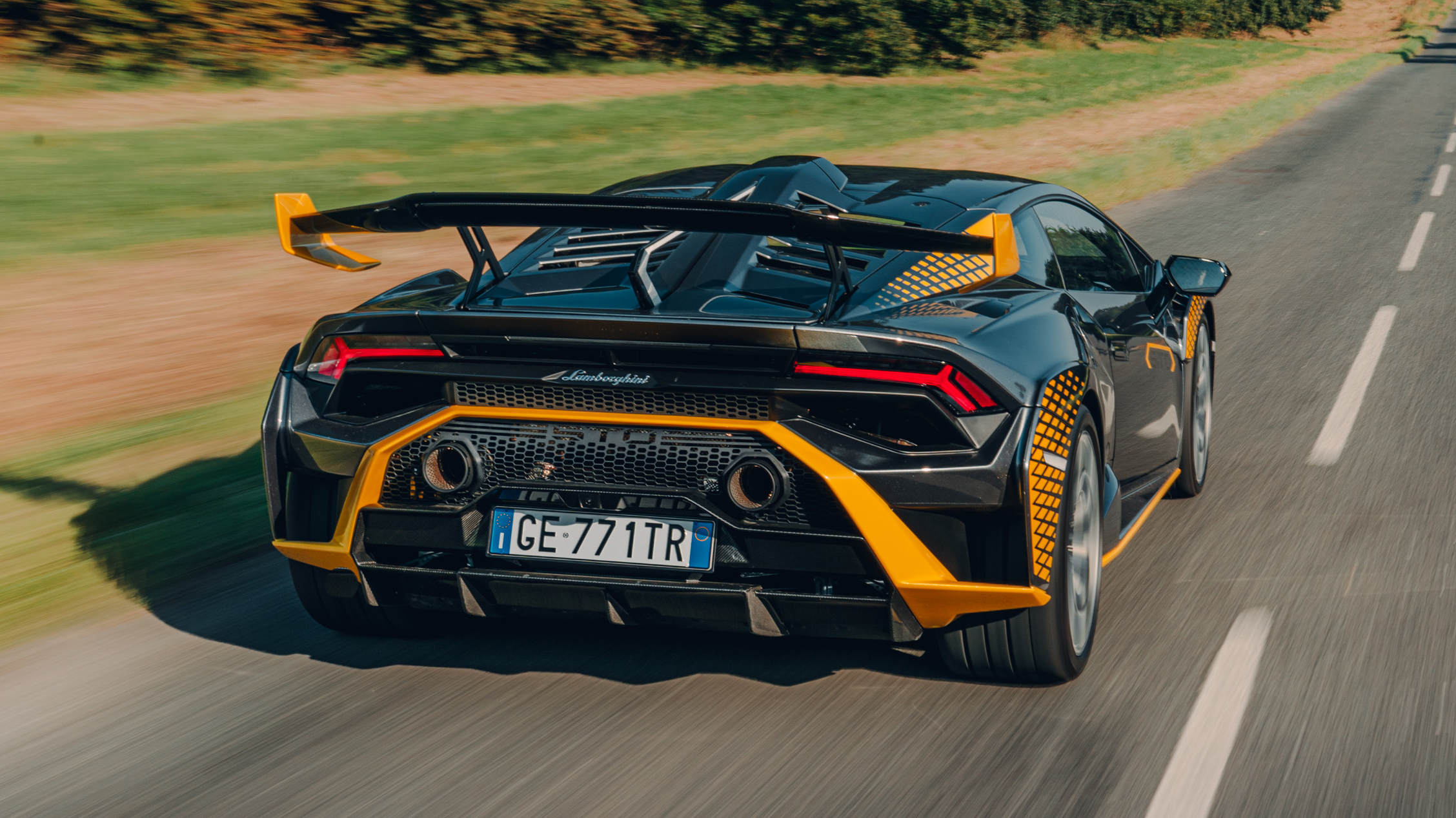 Huracán STO Review 2025 Top Gear